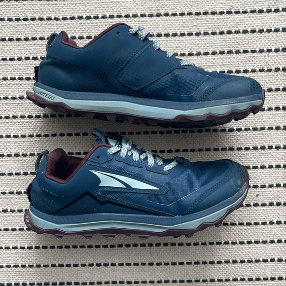 Altra Lone Peak 5 trail shoes women’s so 7 - Picture 2 of 9